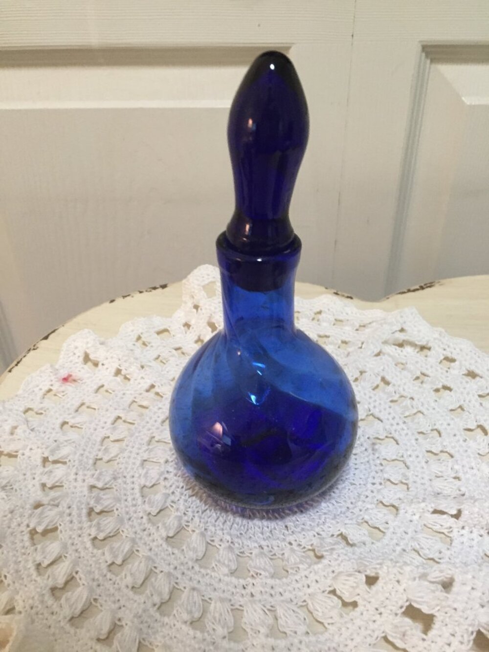 Vintage Cobalt Blue Blown Glass Bottle Swirl w/Stopper 7"